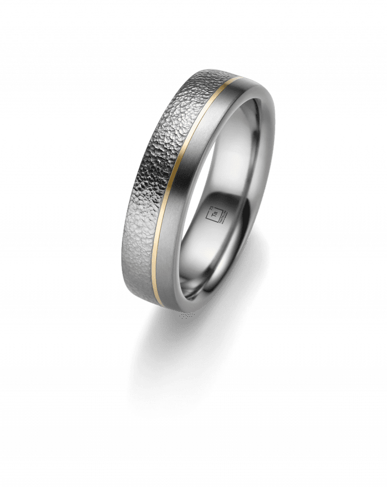 Ring Tantal mit GoldTauschierung Arntz Goldschmiede München