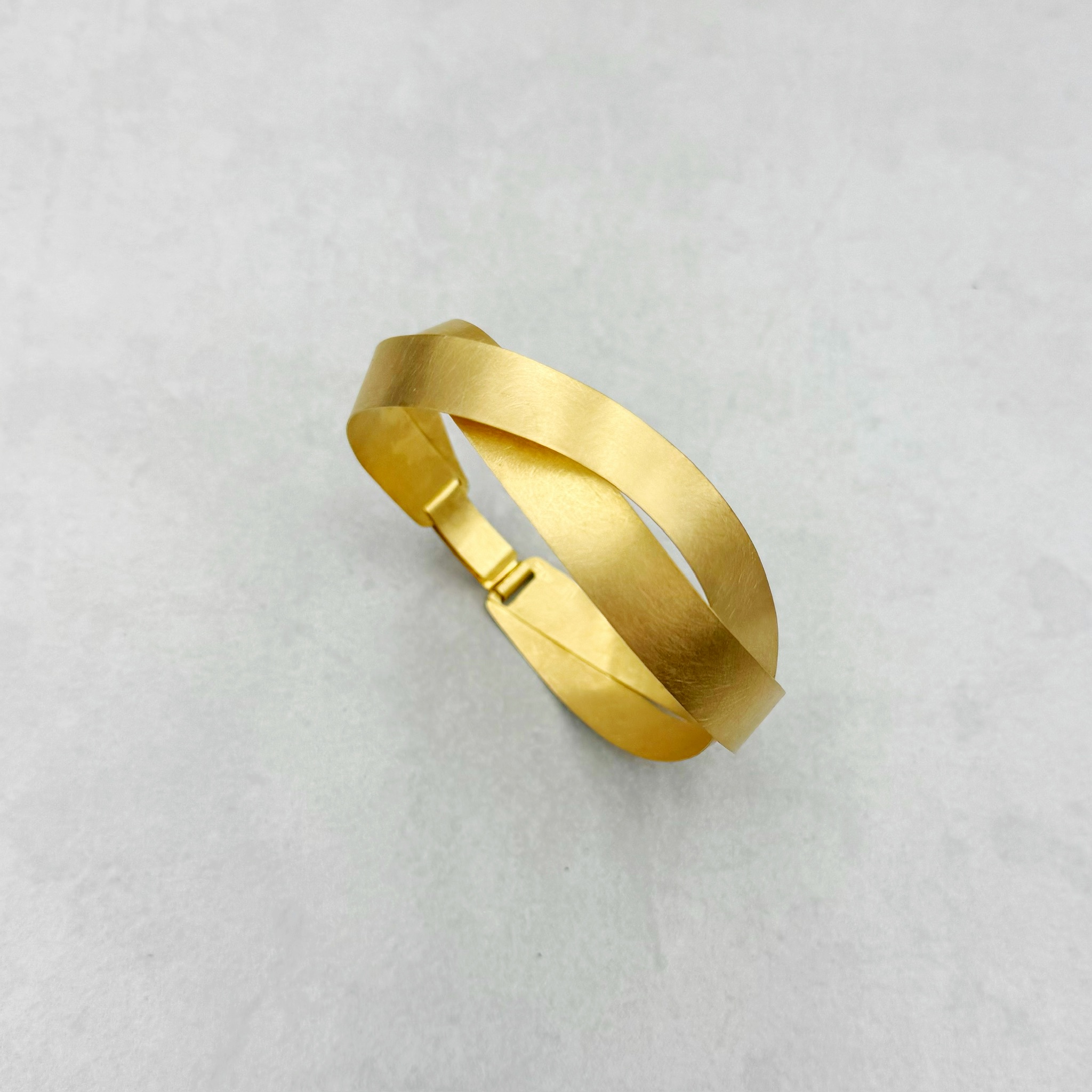 Geflochtener Gold Armreif – Bild 10