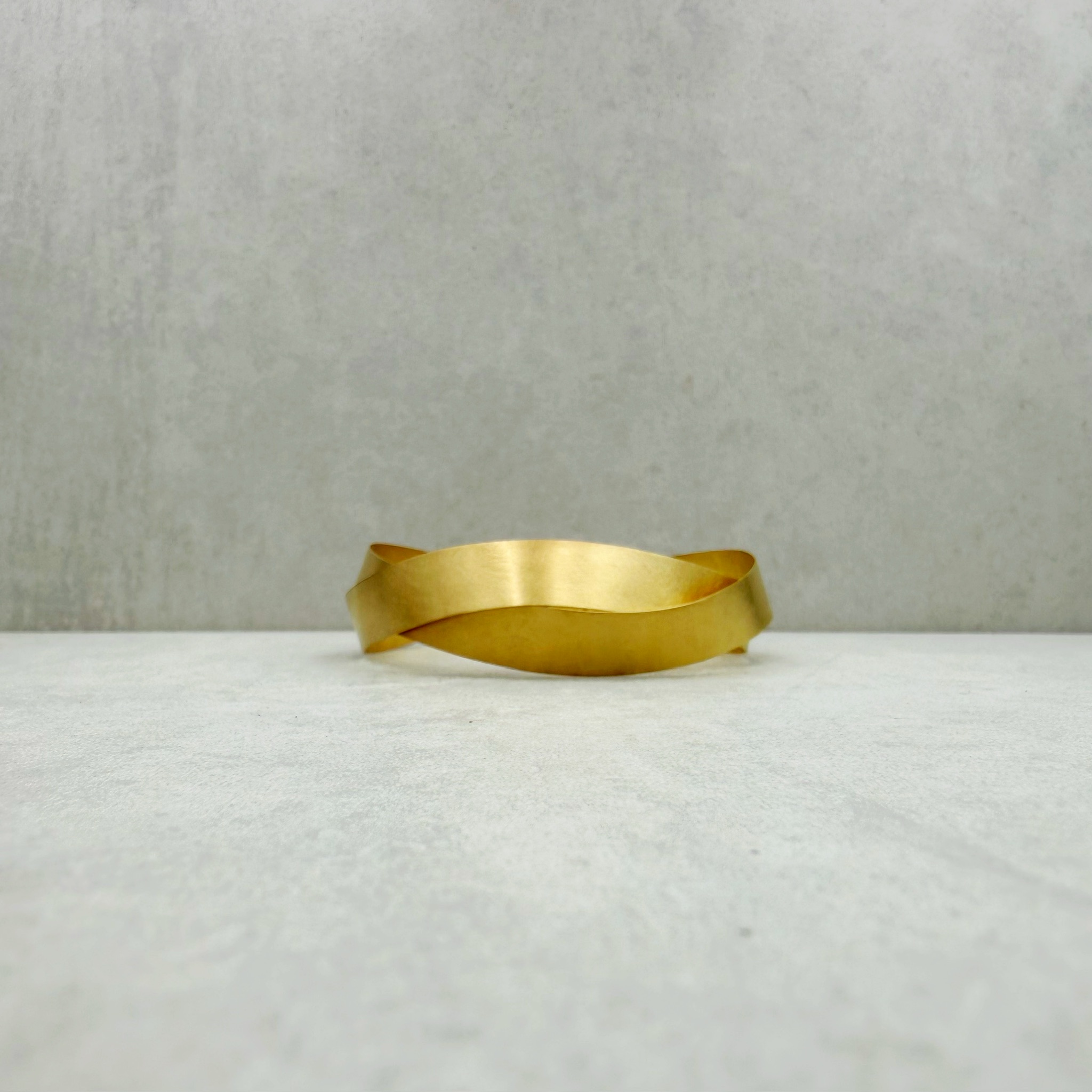 Geflochtener Gold Armreif – Bild 8