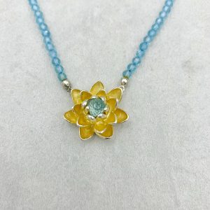 Collier "Seerose"