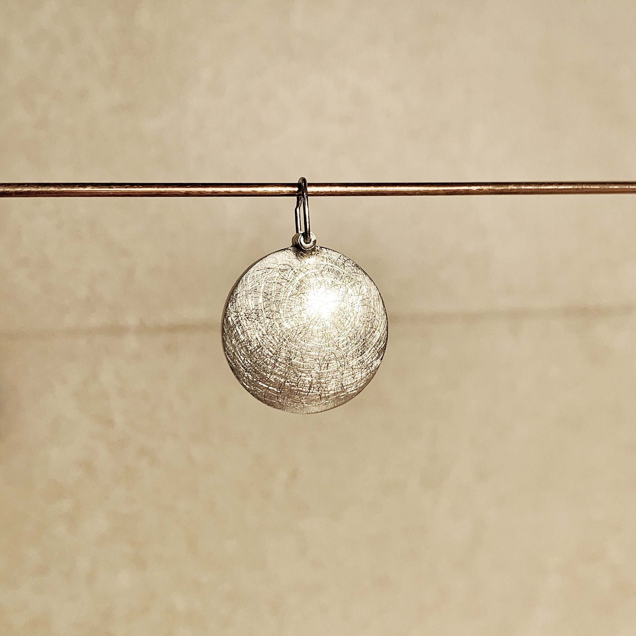 Weißgold Medaillon - "Eismatt"