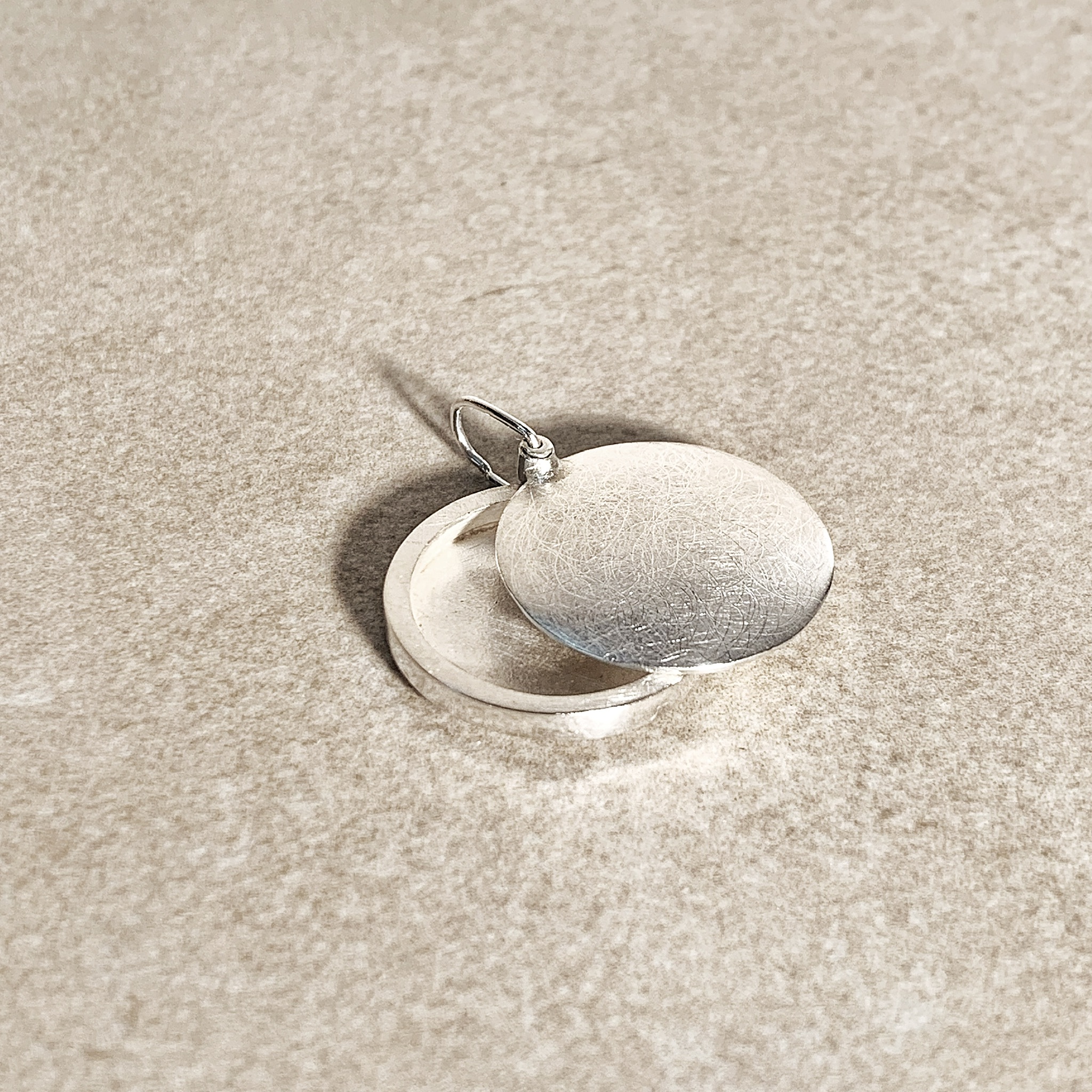 Weißgold Medaillon - "Eismatt" – Bild 6