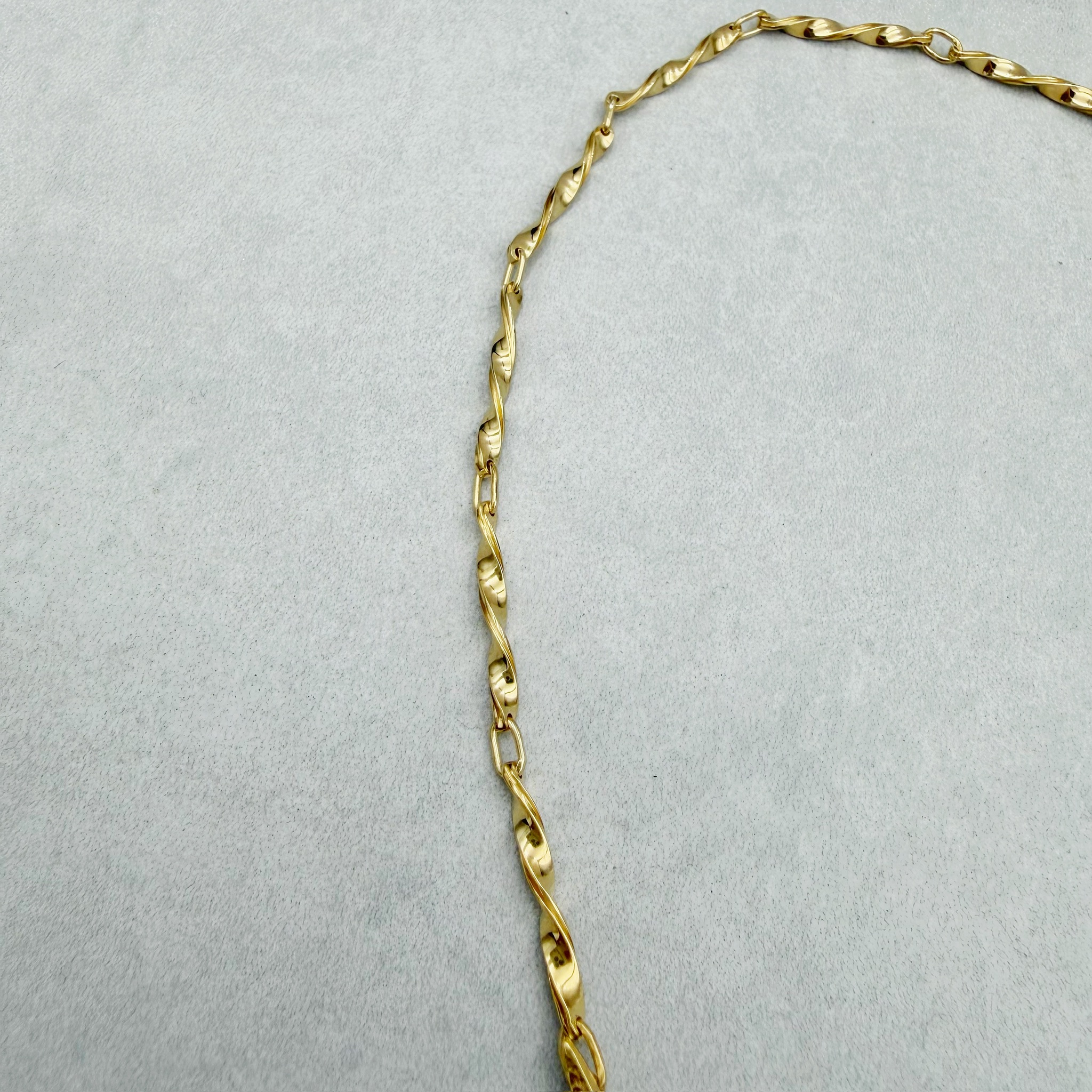 Gold-Collier mit Granat und Tahiti-Perle – Bild 8